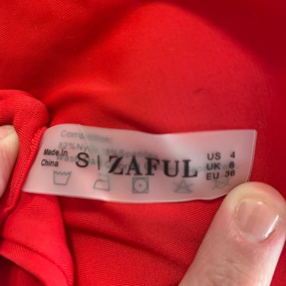 BRAND NEW NEVER WORN red bikini bottoms! - Picture 5 of 5